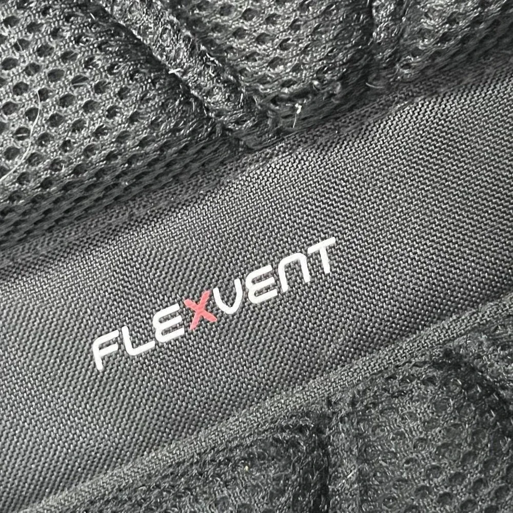 The North Face Jester‎ Backpack Black Red FlexVent 19